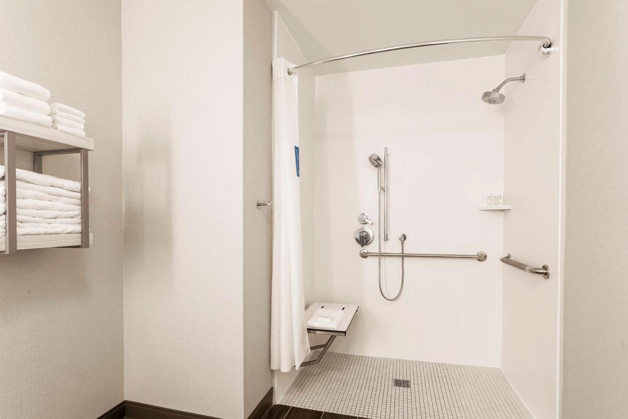 Hampton Inn & Suites Windsor-Sonoma Wine Country Luaran gambar