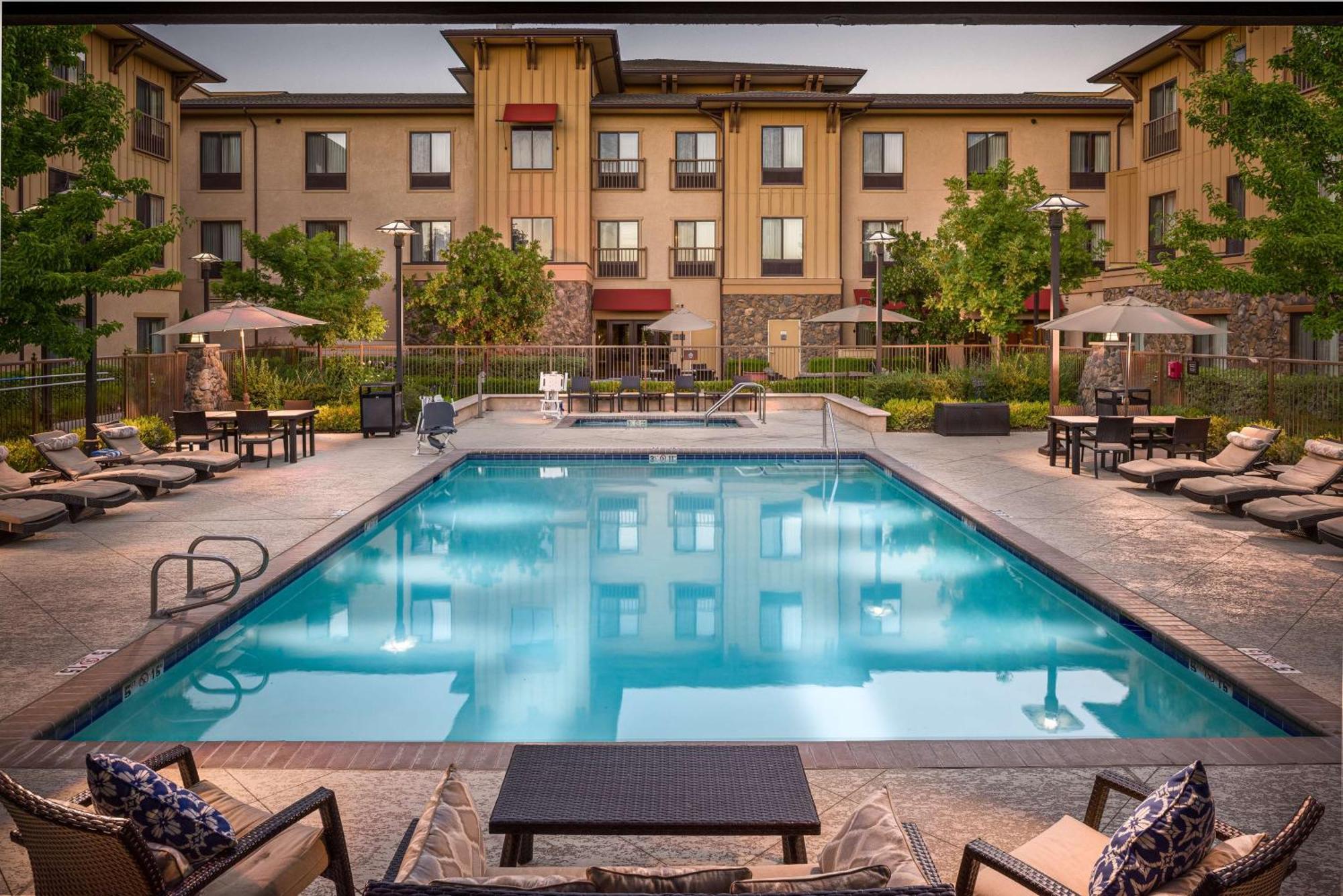 Hampton Inn & Suites Windsor-Sonoma Wine Country Luaran gambar
