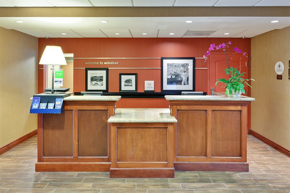 Hampton Inn & Suites Windsor-Sonoma Wine Country Luaran gambar